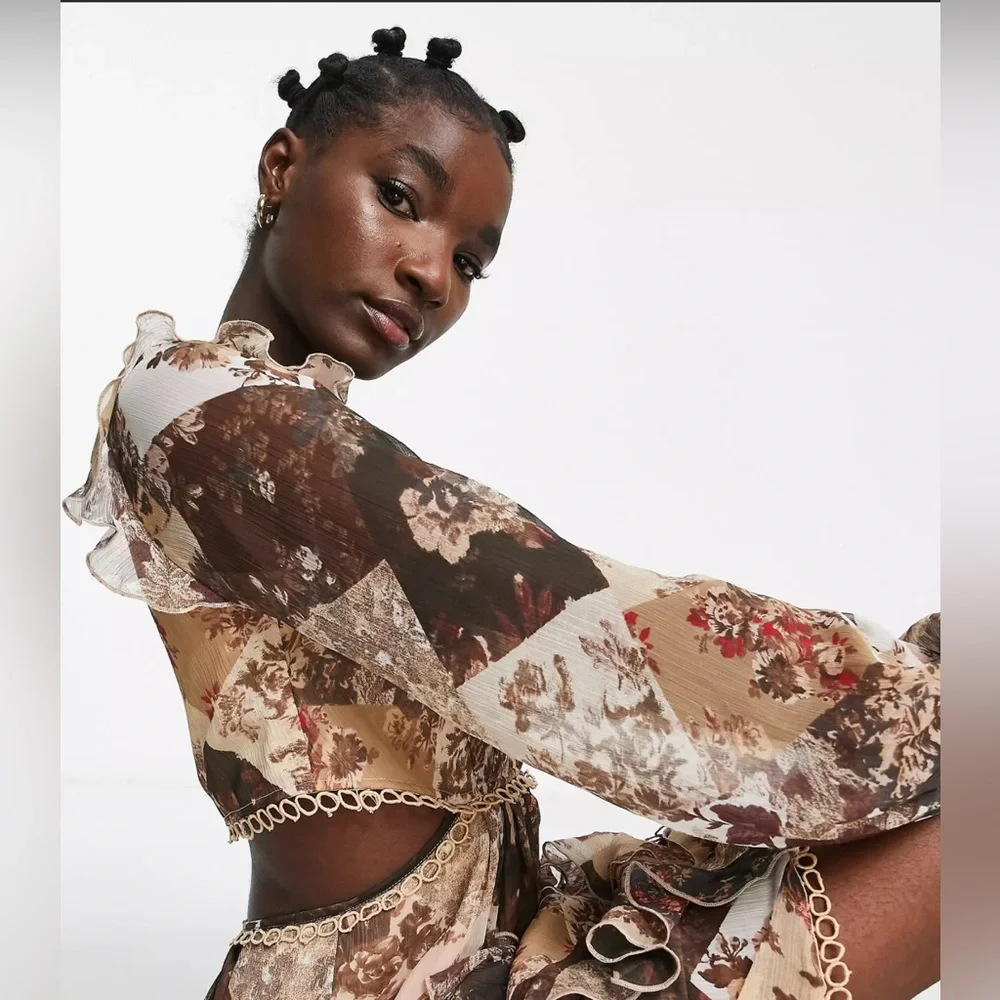 ASOS FLORAL BROWN CUT OUT MINI DRESS🤎🌸 - Picture 4 of 6